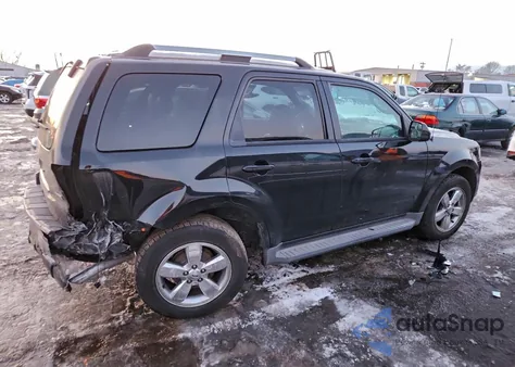 2011 Ford Escape Limited z USA, uszkodzony, nr VIN 1FMCU9EG7BKB77076